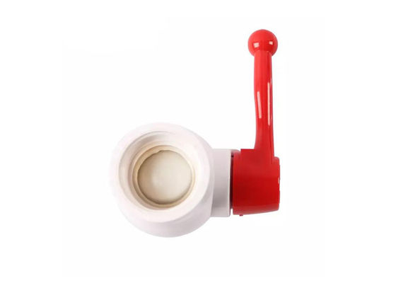 2 ทางตรงผ่านประเภทมือ PVC วาล์วลูกกลอง UPVC การควบคุมการไหลของน้ํา